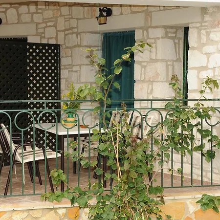 Inviting In Zakynthos Vasilikí